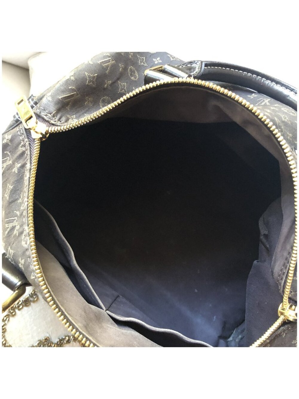 LOUIS VUITTON Idylle Speedy Bandouliere 30 Fusain Monogram Bag - Picture 13 of 16